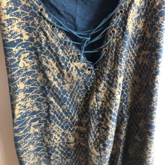 MahaDevi snakesprint dress - Picture 3 of 5